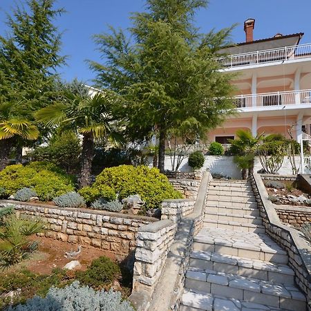 Apartments Slavica Rabac Ngoại thất bức ảnh