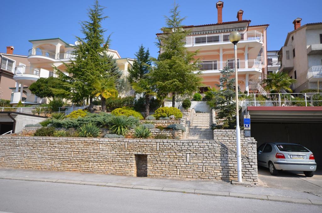 Apartments Slavica Rabac Ngoại thất bức ảnh