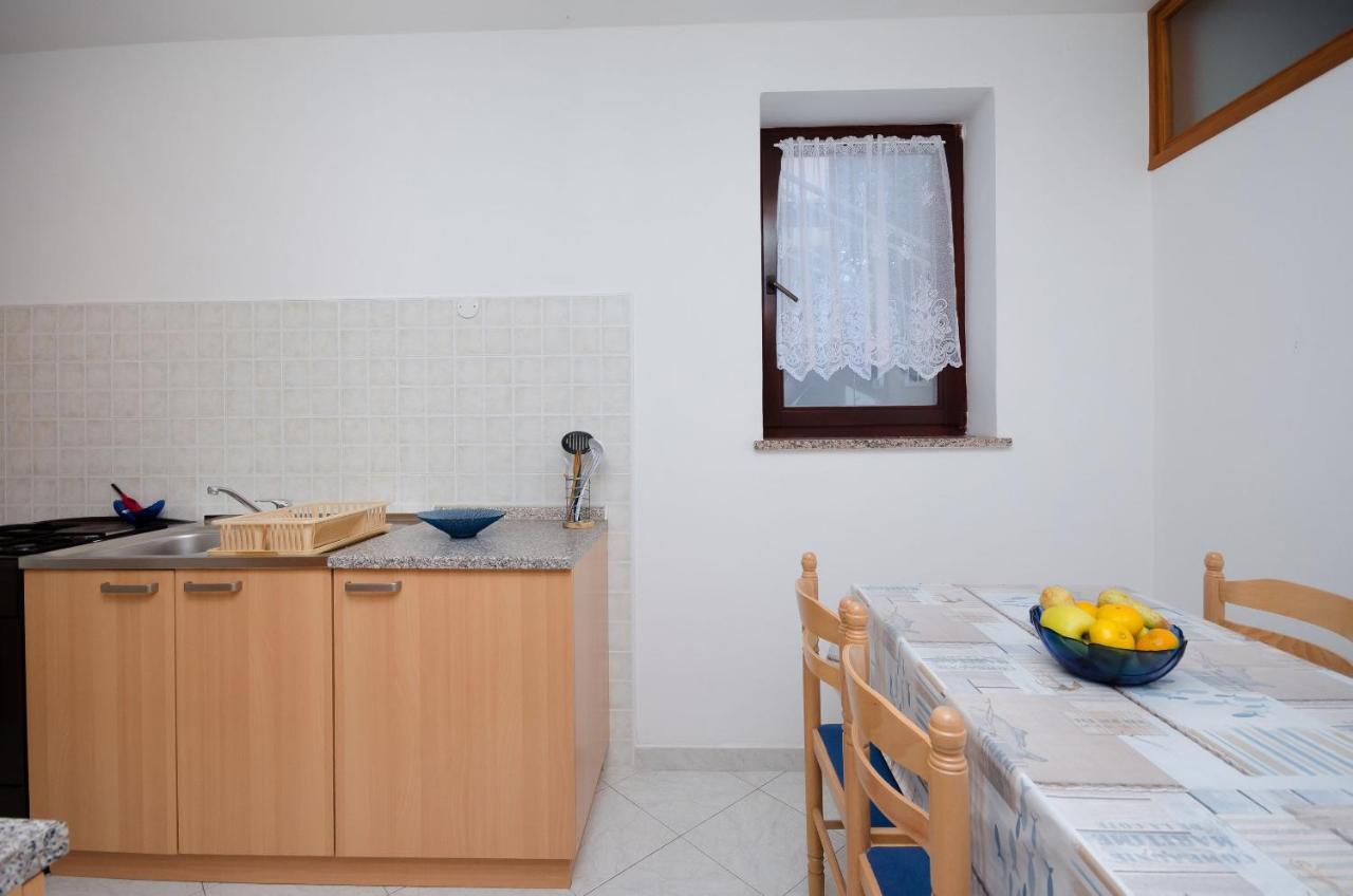 Apartments Slavica Rabac Ngoại thất bức ảnh
