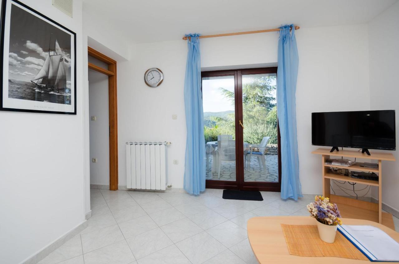 Apartments Slavica Rabac Ngoại thất bức ảnh