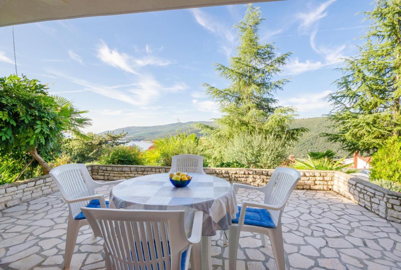 Apartments Slavica Rabac Ngoại thất bức ảnh